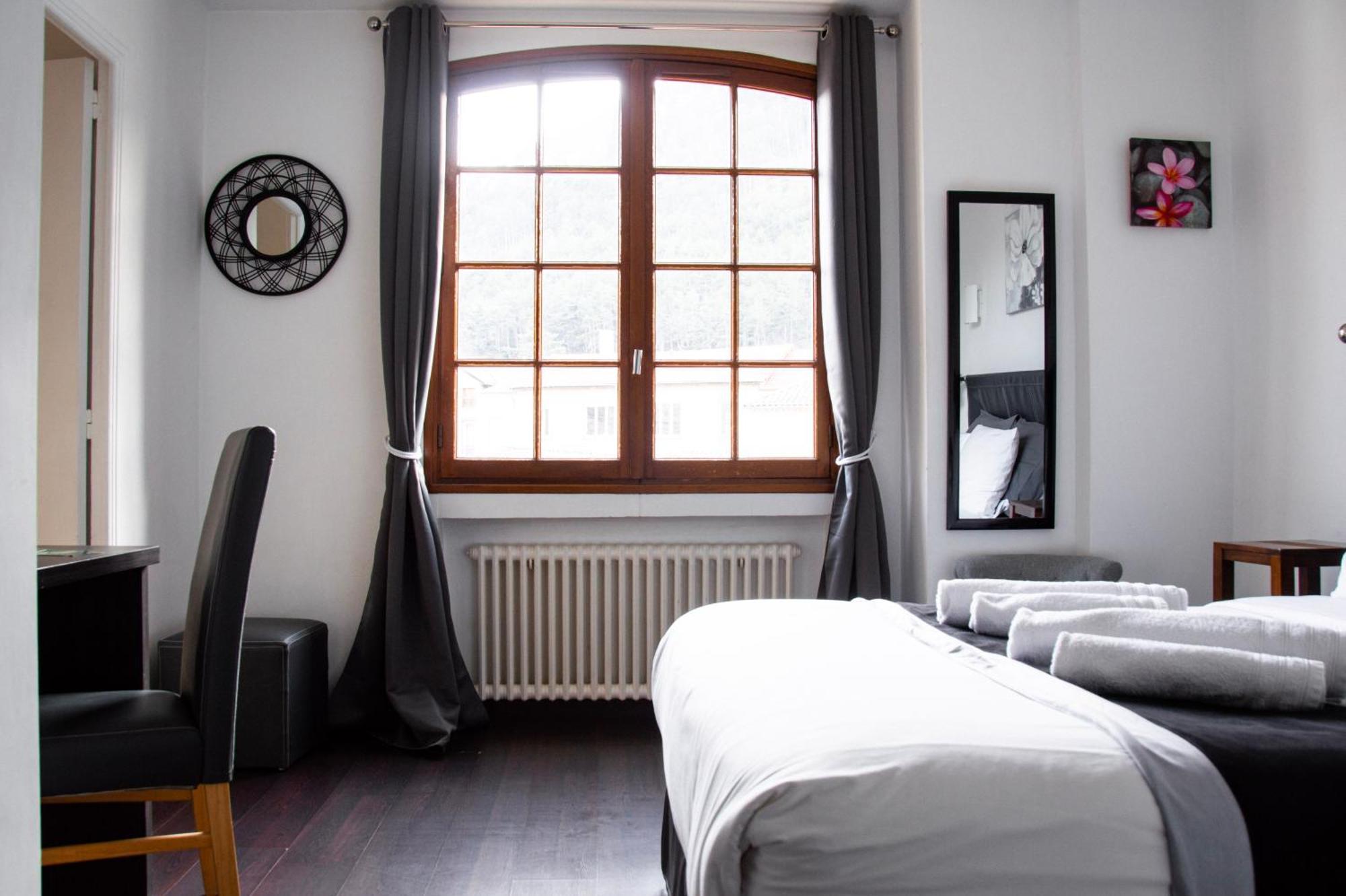 Hotel Le Tivoli Sisteron
